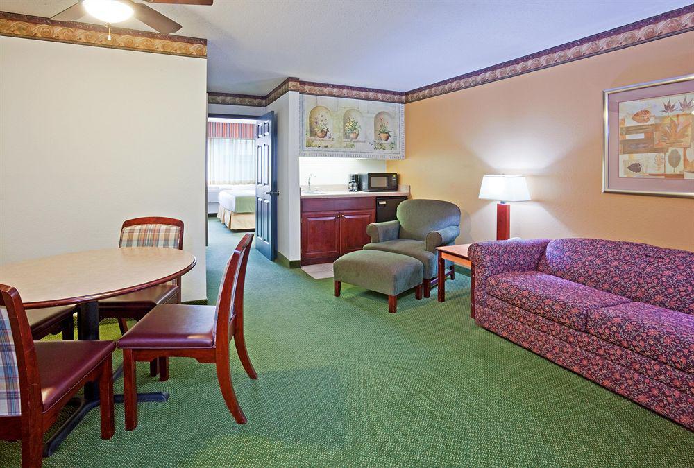Holiday Inn Express Hotel & Suites Minneapolis-Golden Valley By Ihg Saint Louis Park Rom bilde