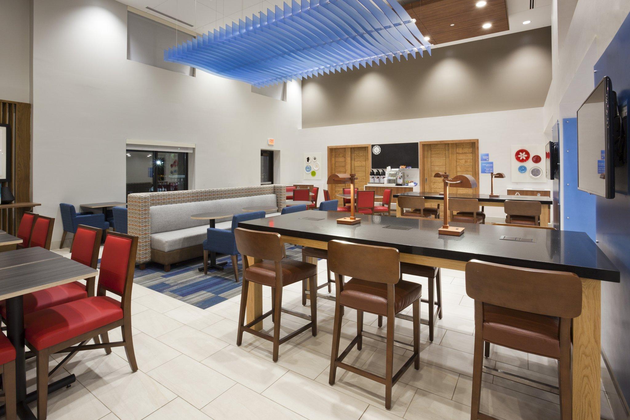 Holiday Inn Express Hotel & Suites Minneapolis-Golden Valley By Ihg Saint Louis Park Eksteriør bilde